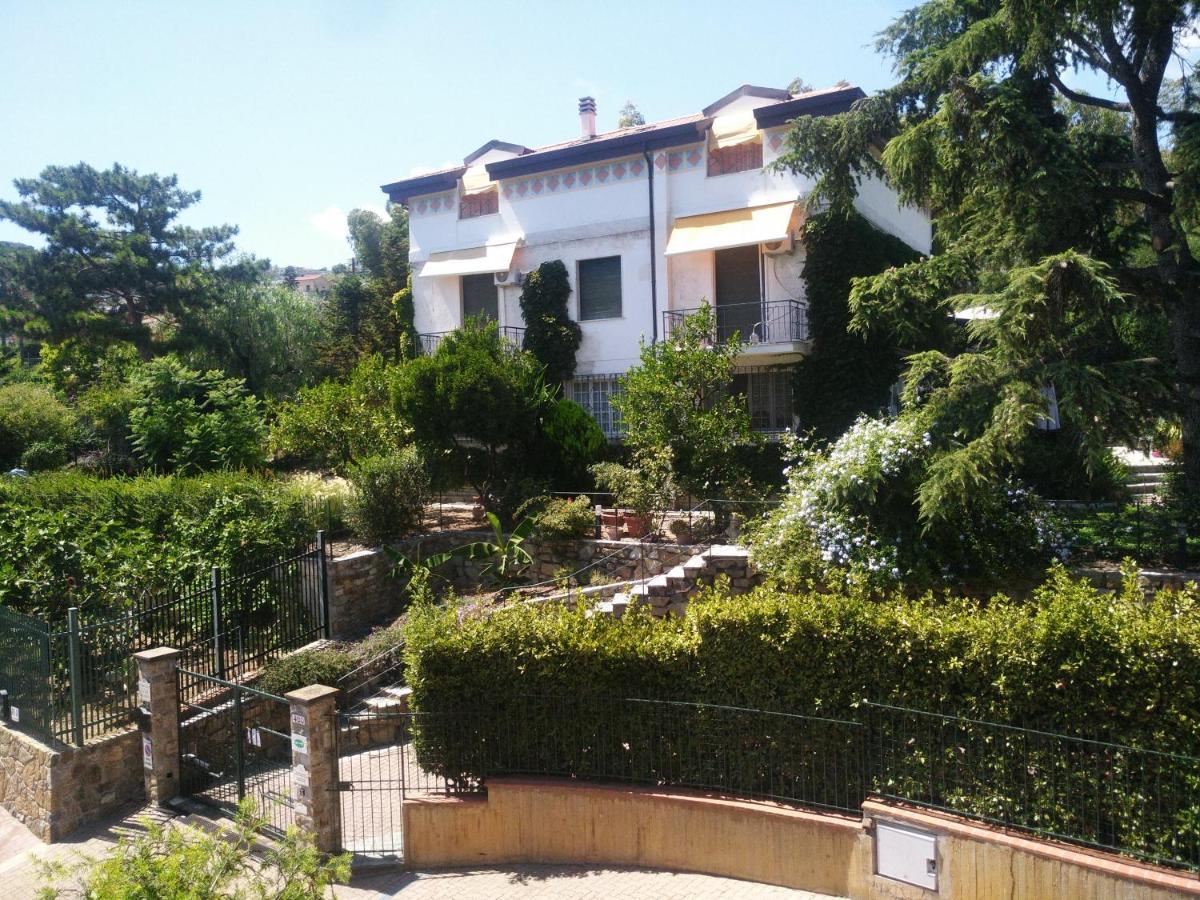 סנרמו Casa Di Rossana Bed&Breakfast מראה חיצוני תמונה